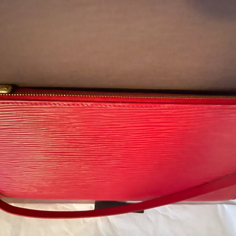 Authentic Louis Vuitton Red Epi Leather Pochette - Picture 7 of 7
